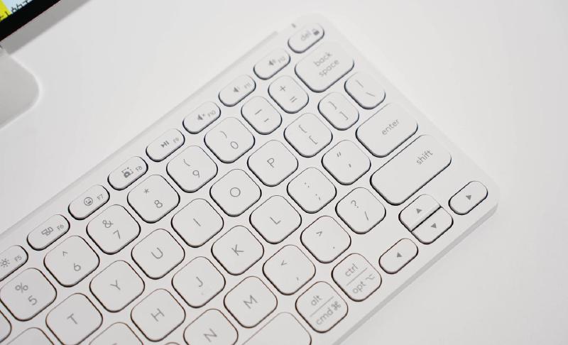 Logitech Keys-To-Go 2